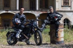 1.500 km parcourus en tout-terrain en 24h en Ducati Scrambler