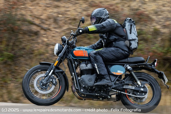 La Bear 650 fait partie des grosses nouveautés de la marque pour 2025