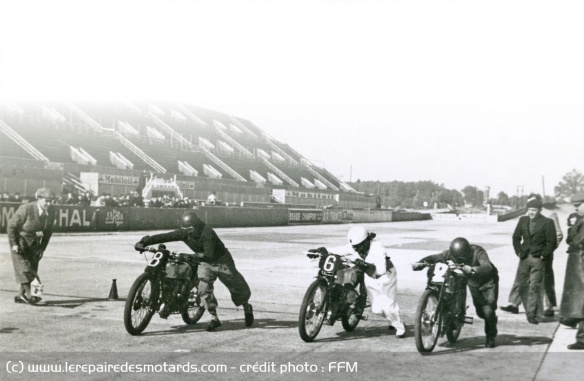 Le FDPSM a pour mission de sauvergarder et de valoriser l'histoire du sport moto en France Le FDPSM a pour mission de sauvergarder et de valoriser l'histoire du sport moto en France