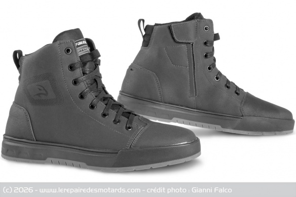 Baskets Falco Booster