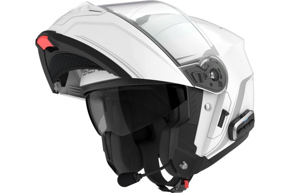 Le casque modulable bénéficie de la double certification ECE 22.06 P et J