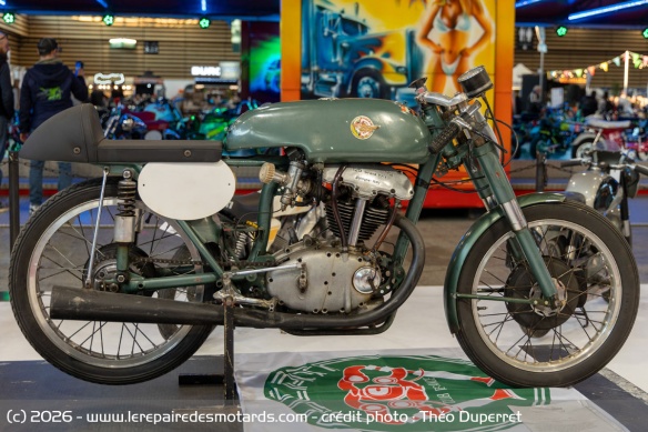 La 125 de 1956 qui courrait en Grand Prix avec son moteur à double arbre à cames