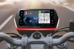 Vers une connectivit&eacute; simplifi&eacute;e des motos - Cr&eacute;dit photo : Pioneer