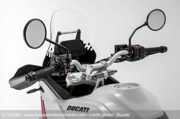 Trail Ducati DesertX V2 Trail Ducati DesertX V2