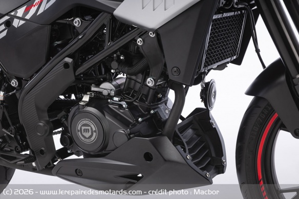 Roadster Macbor Shifter 125 EVO