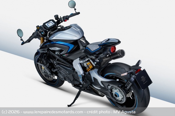 Roadster MV Agusta Rush Titanio