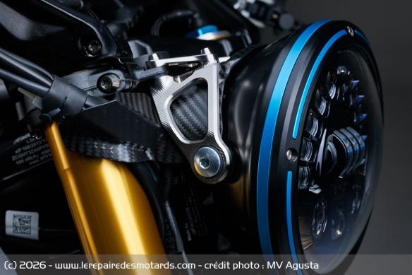 Roadster MV Agusta Rush Titanio