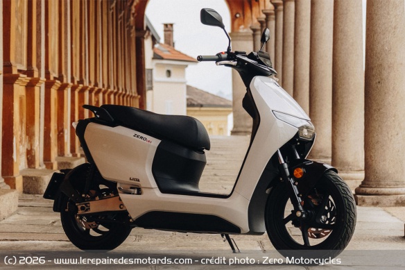 Scooter &eacute;lectrique Zero LS1