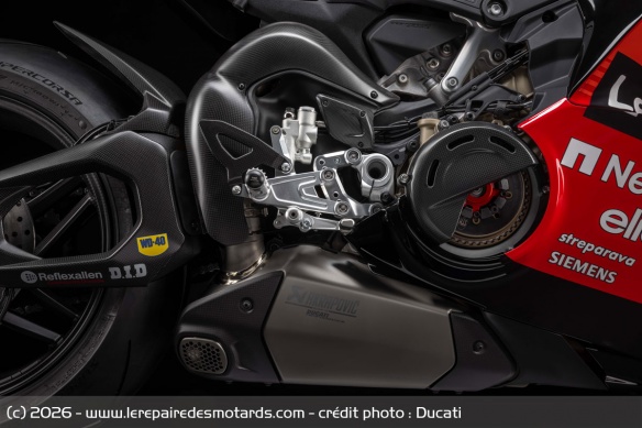 Sportive Ducati Panigale V4 Marquez 2025 World Champion Replica Sportive Ducati Panigale V4 Marquez 2025 World Champion Replica