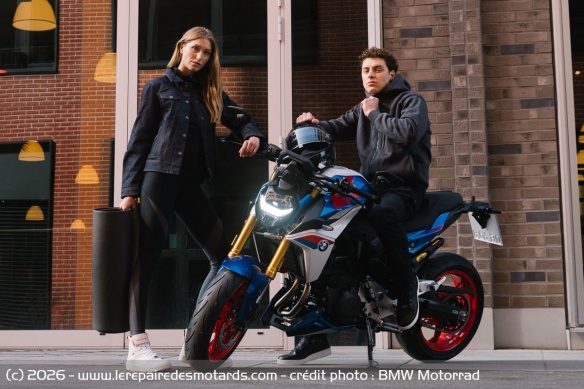 La F 900 R est disponible &agrave; partir de 7.900 euros jusqu'&agrave; fin mars