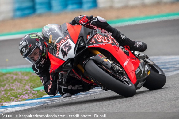 Scott Redding sur la Ducati Panigale V4 R du WSBK Scott Redding sur la Ducati Panigale V4 R du WSBK