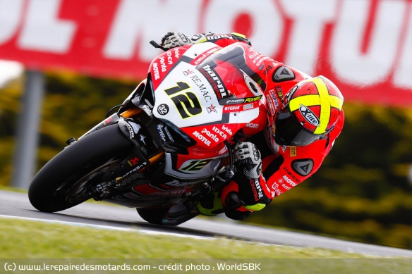 Xavi Forés sur la Ducati 1199 Panigale de Superbike Xavi Forés sur la Ducati 1199 Panigale de Superbike