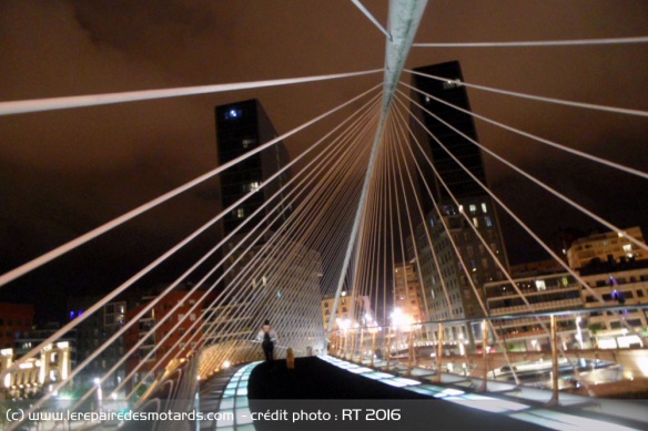  Bilbao, de nuit