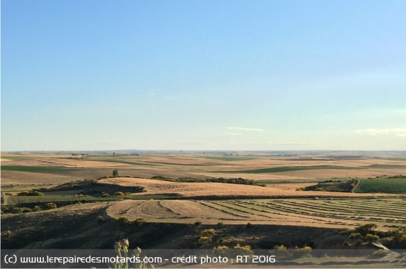 Le paysage change du tout au tout à partir de Benavente