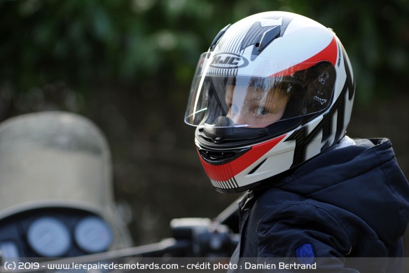 Le casque moto pour enfant HJC CL-Y