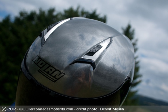 Essai casque intégral Nolan N87, aérations sur la calotte