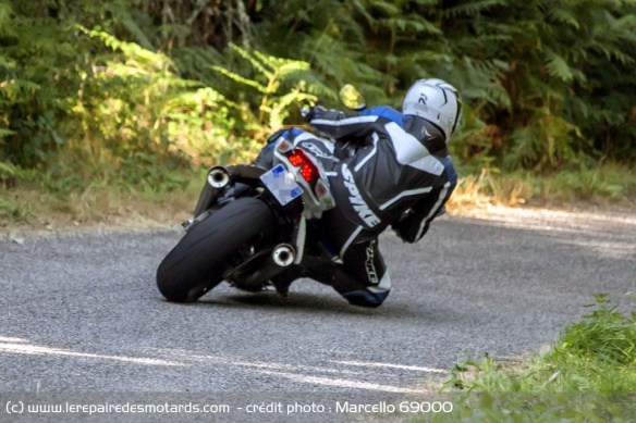 Tof sur sa Suzuki GSX-R1000