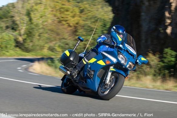 Devenir un vrai Motard de la Gendarmerie
