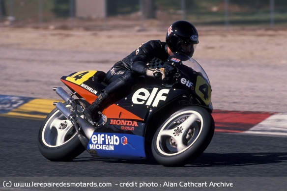 L'ELF5 est la dernière moto lancée par la marque avant son retrait