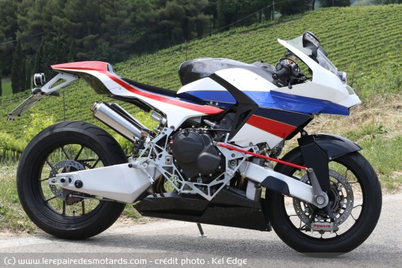 Vyrus 986 M2 Strada Vyrus 986 M2 Strada
