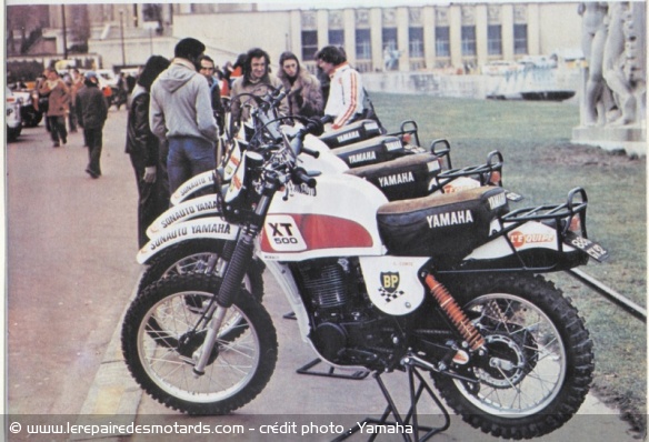 Paris-Dakar : départ Yamaha édition 1979