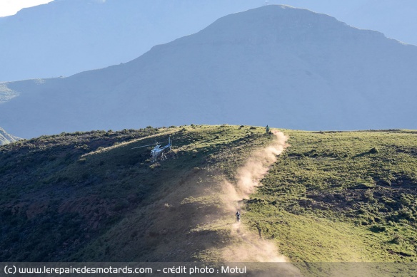 La piste sur les montagnes du Roof of Africa