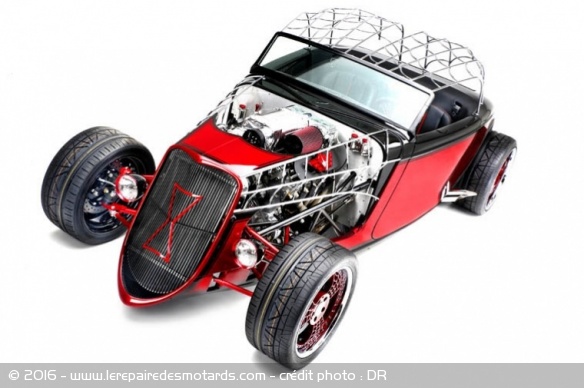 Black Widow car de Paul Junior Designs