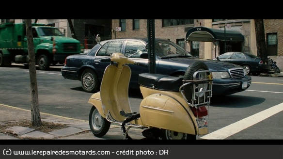 La Vespa GT 125 de Sylvia La Vespa GT 125 de Sylvia