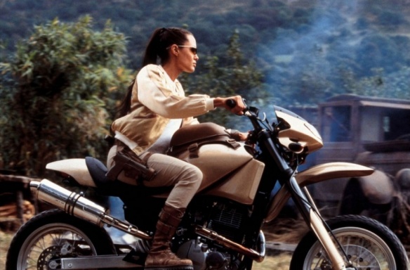 Film moto : Lara Croft, Tomb Raider le berceau de la vie