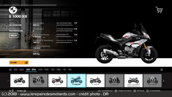De base, le jeu intègre 230 motos dont certaines à débloquer