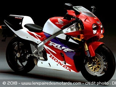 La Honda RC 30 et sa descendante, la RC 45