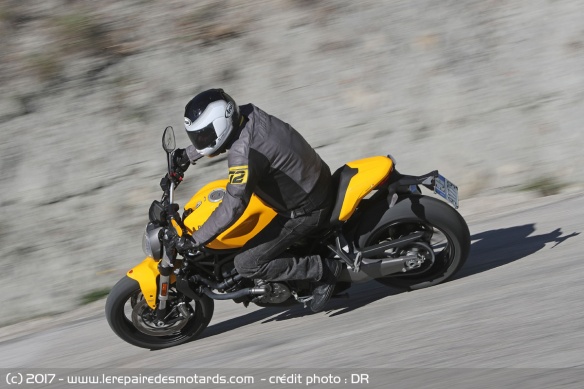 Ducati Monster 821