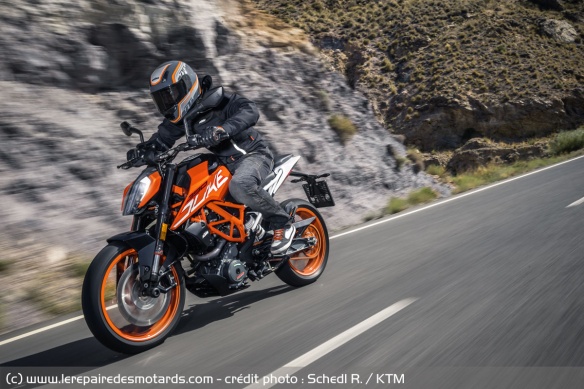 KTM 390 Duke