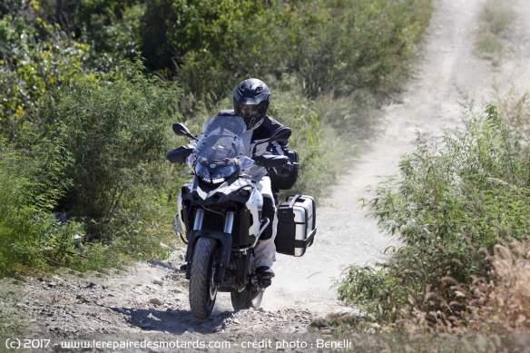 Benelli TRK 502