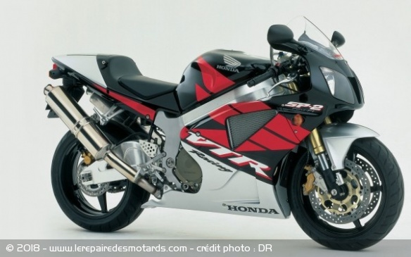 Le top 10 des compé client, la Honda VTR SP2