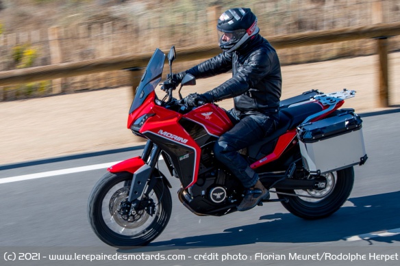 Moto Morini X-Cape 650