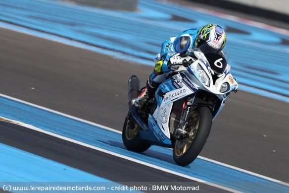 Le team ERC-BMW Motorrad Endurance lors des essais pré-Bol