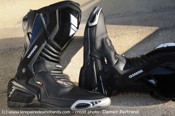 Au final, ces bottes racing Vanucci offrent un excellent rapport qualité/prix Au final, ces bottes racing Vanucci offrent un excellent rapport qualité/prix