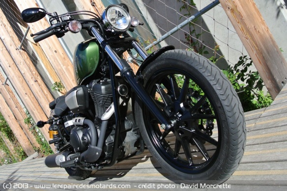 Yamaha XV 950 Bolt R-Spec de 3/4