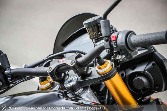 La fourche Öhlins NIX à gestion électronique SmartEC 2.0