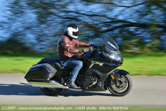 Essai de la BMW K1600B sur route