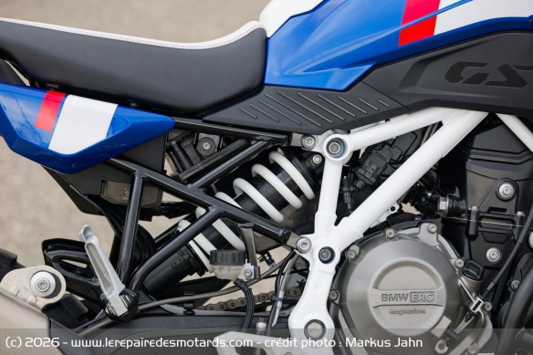 L'amortisseur arri&egrave;re de la BMW F 450 GS Trophy