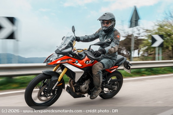 Stable et atteignant rapidement les 130 km/h, la GS r&eacute;v&egrave;le quelques vibrations peu agr&eacute;ables &agrave; haut r&eacute;gime stabilis&eacute;