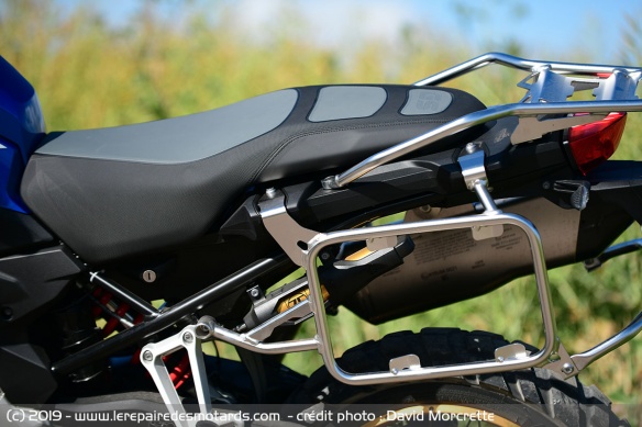 Selle large et confortable