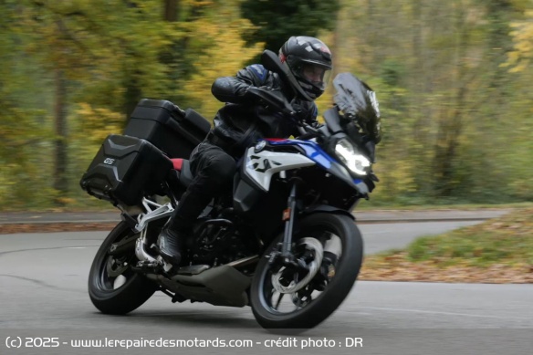 Les acc&eacute;l&eacute;rations sont franches et l'arriv&eacute;e de la puissance est lin&eacute;aire