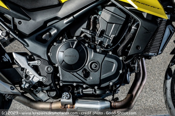 Moteur de la Honda CB750 Hornet