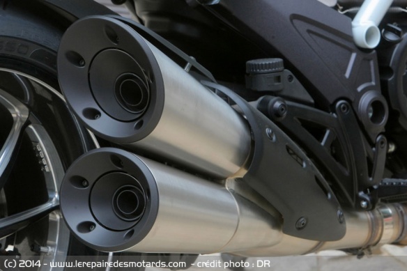 Echappement Ducati Diavel