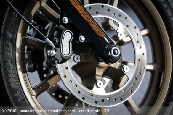Frein avant de la Harley-Davidson Low Rider S