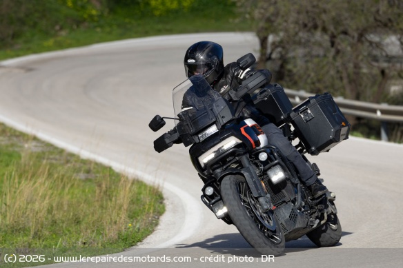 Le V-Twin ne manque pas d'offrir une sonorit&eacute; caract&eacute;ristique