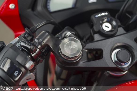 Les Honda reçoivent une fourche Showa SDBV de 41 mm